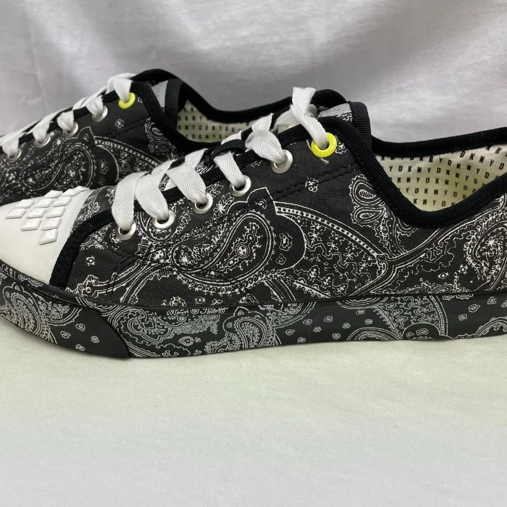 DKNY BARBARA STUDS SNEAKERS **VERY RARE** - Picture 2 of 9